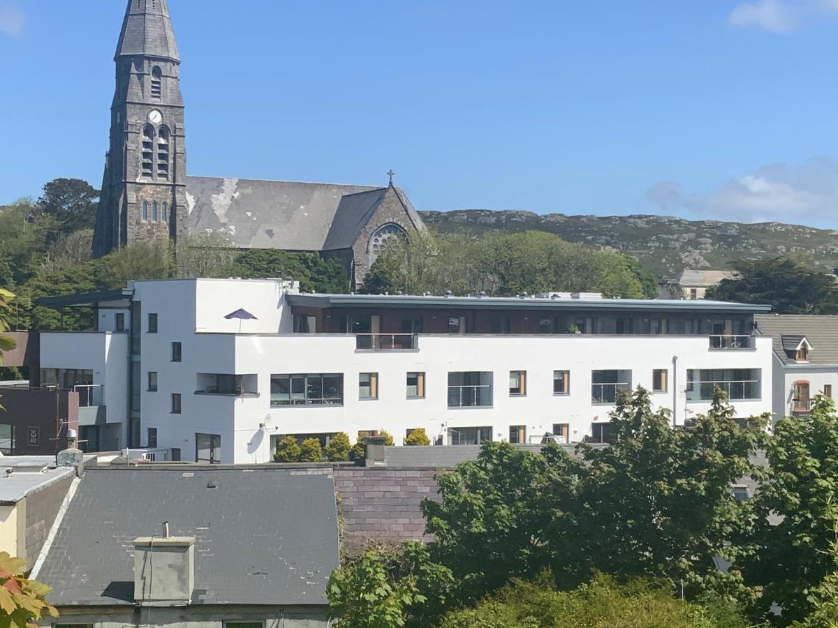 Courthouse View Penthouse 2 Apartamento Clifden Exterior foto